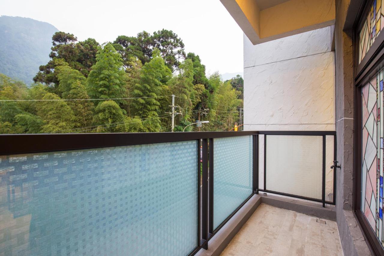漫步山嵐 A Walk In The Mist Guest House Lugu Bagian luar foto